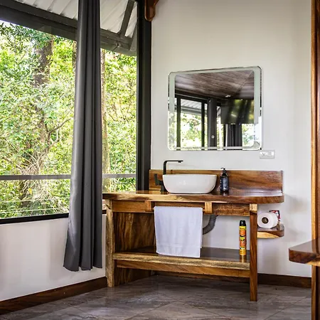 Quality Cabins Monteverde-3